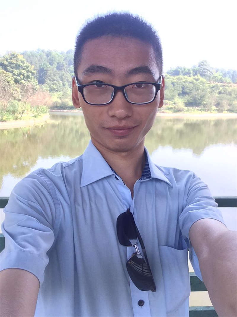 杨泽伟，国际经济与贸易专业2014届毕业生